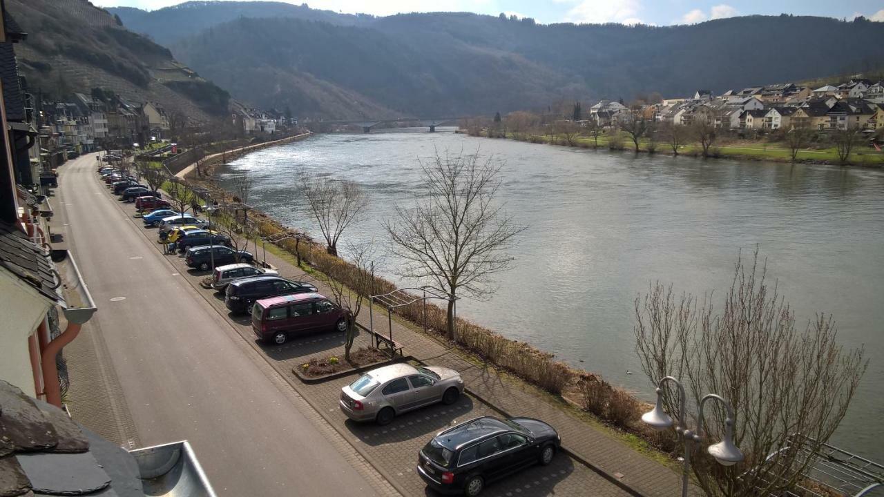 Апартаменти Mosel Ausblick Целль-ан-дер-Мозель Екстер'єр фото